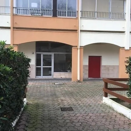 Apartment Port Dauphin